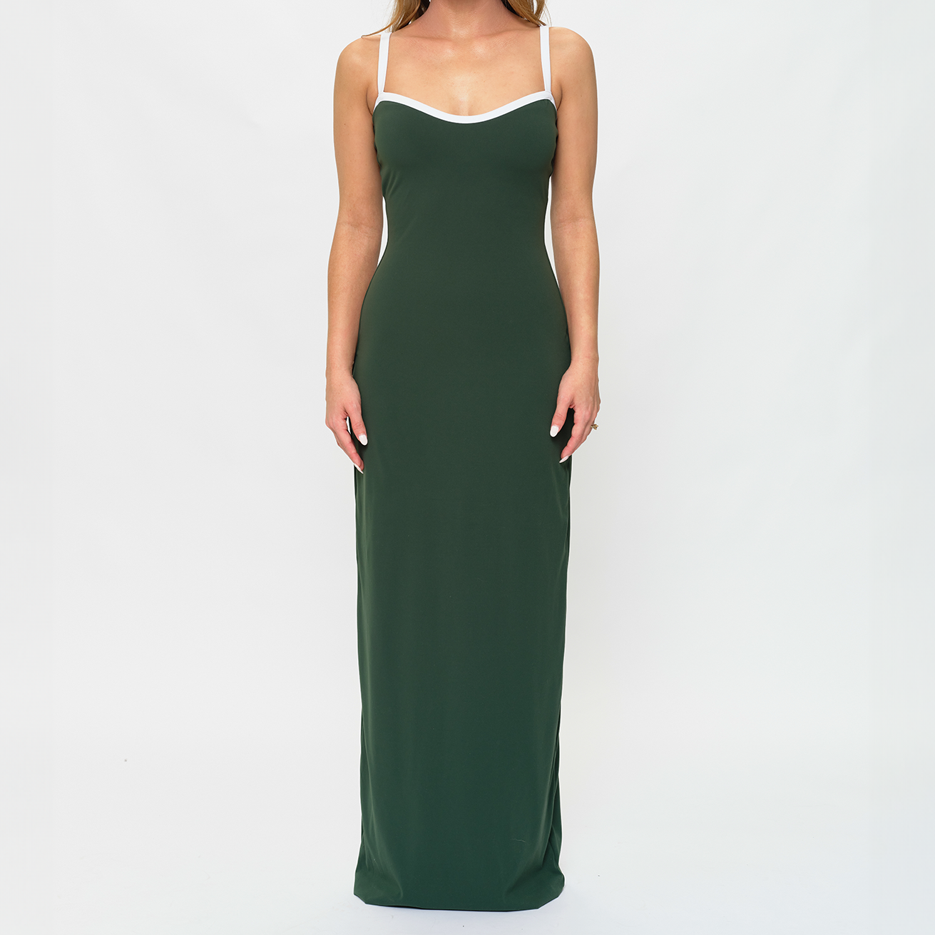 SYDNEY-MAXI Evergreen Sweetheart Scoop Maxi Dress