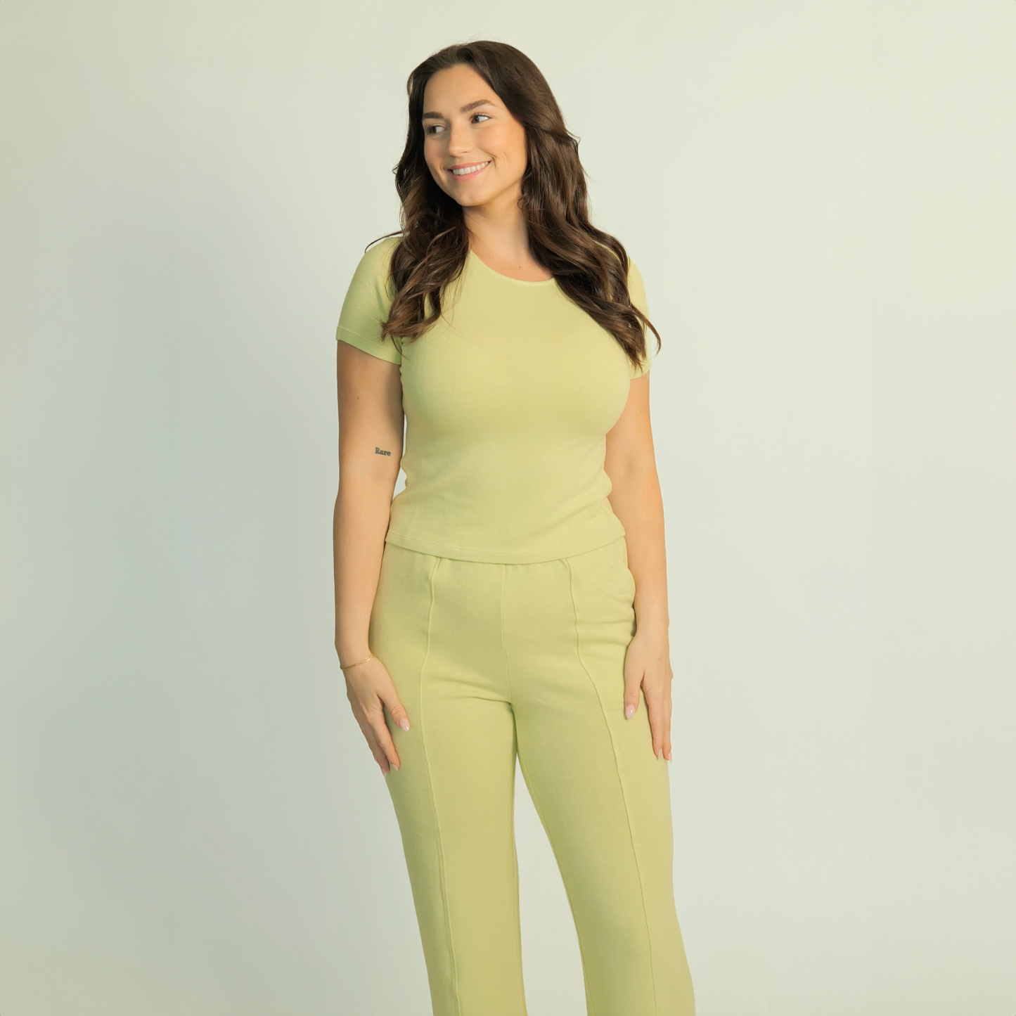 EMERSON Honeydew Wide Leg Knit Pant - SHORT